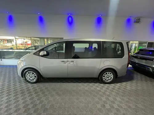 Hyundai Staria 2.2Td Ultimate 4Wd 2025