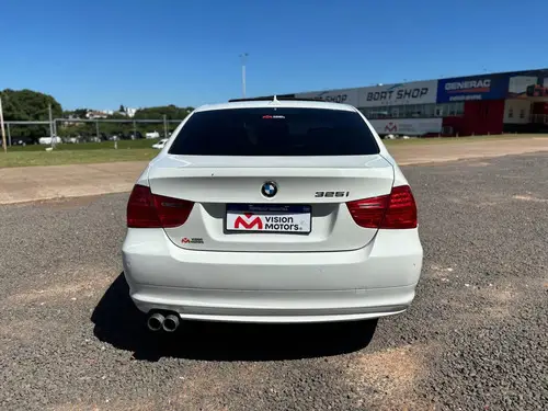 BMW Serie 3 2.5 325i Sedan Executive 2010