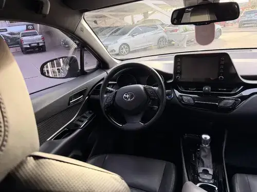 Toyota CH-R 1.8 Hybrid 2022