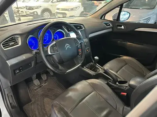 Citroën C4 Lounge 2.0 Tendance Pack MT6 c/GNC 2016