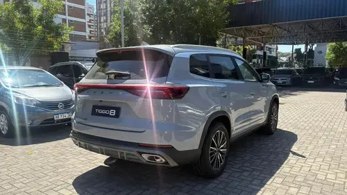 Chery Tiggo 8 Pro 1.6T Luxury 7Dct 2026