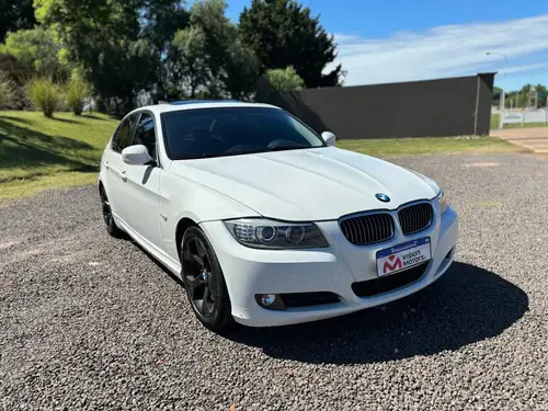 BMW Serie 3 2.5 325i Sedan Executive 2010