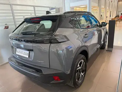 Peugeot 2008 1.0T Gt 2026