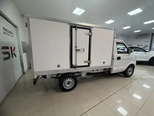 C31 1.5 Box Refrigerado Cab Simple 2026