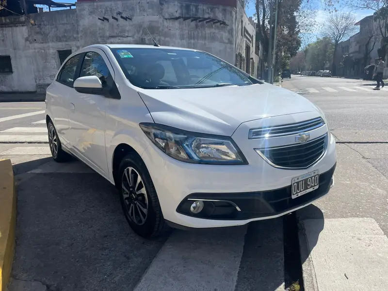 Chevrolet ONIX 1.4 N LTZ 2015