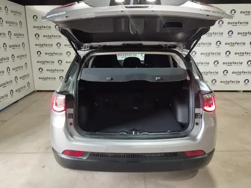 Jeep Compass 2.4 4X2 SPORT L17 2020