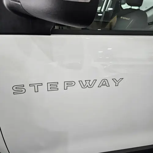 Renault Kangoo Ii 1.6 Sce Stepway 2026