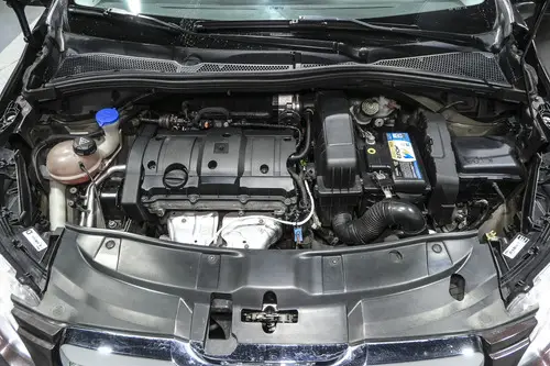 Peugeot 2008 1.6 Feline 2019