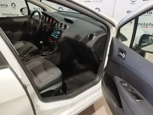 Peugeot 308 1.6 Allure 2021