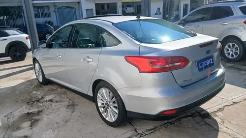 Ford Focus III 2.0 Sedan Titanium At6 2016