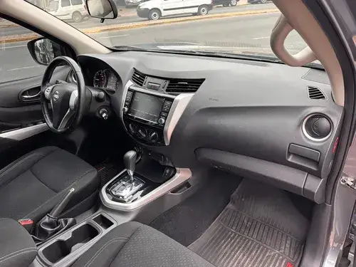Nissan Frontier 2.3 Le Cd 4x4 At 2020
