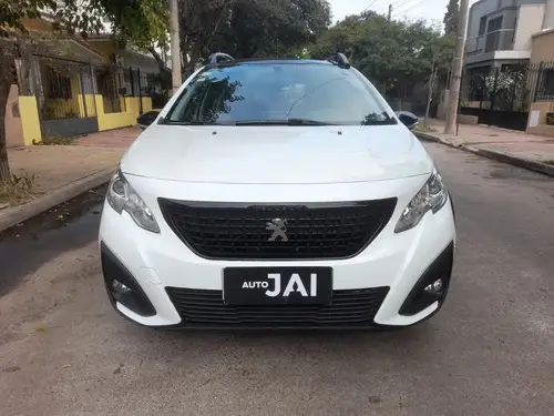 Peugeot 2008 1.6 Feline 2021