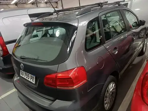 Volkswagen Suran 1.6 Comfortline 101cv 2016