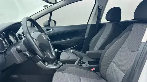 Peugeot 308 1.6 Allure Nav 115cv 2015