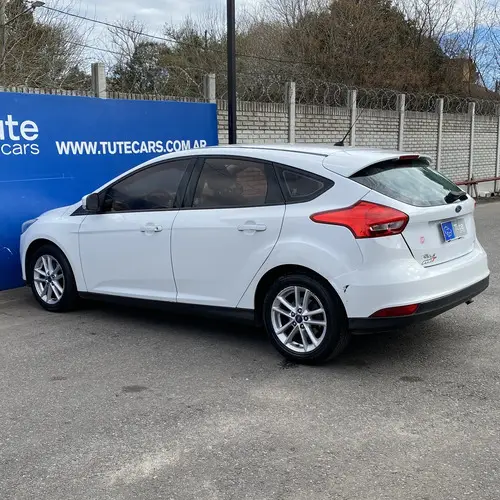 Ford Focus III 2.0 Se Plus Mt 2015