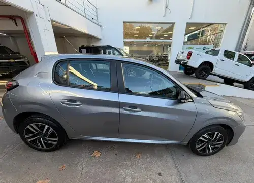 Peugeot 208 1.6 Allure Pack 2025