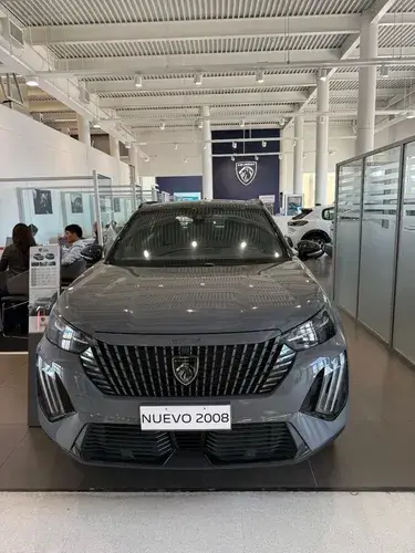 Peugeot 2008 1.0T Gt 2026