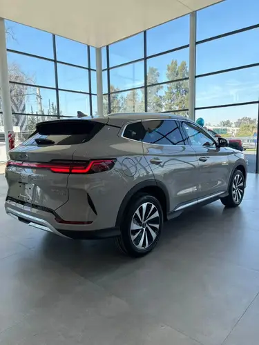 BYD Seal U 2026