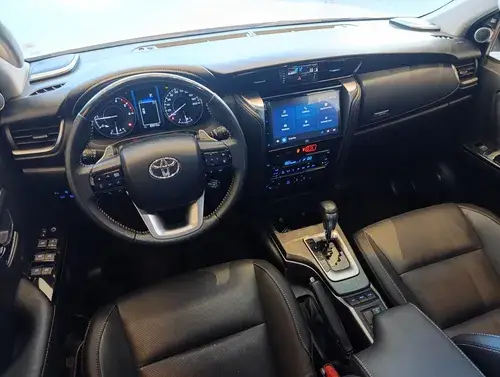 Toyota SW4 2.8 Srx 204Cv 4X4 7As At 2024