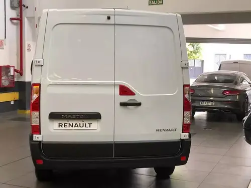 Renault Master media L2H2 2026