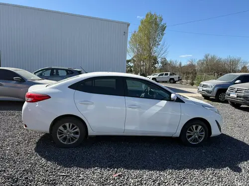 Toyota Yaris XLS 1.5 CVT 2021