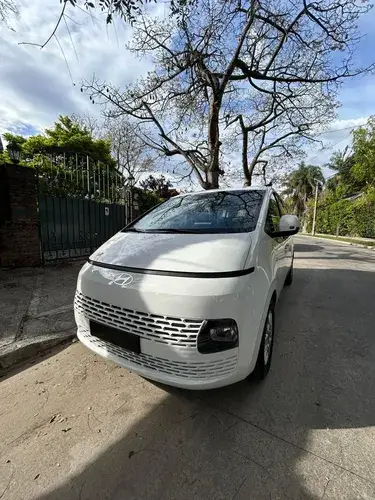 Hyundai Staria 2.2Td Safety 2Wd 2025