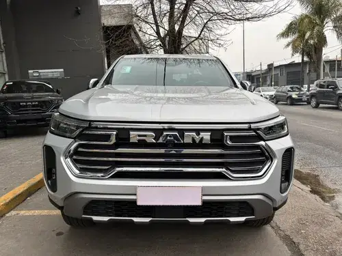 RAM Dakota 2.2Td Laramie 4Wd At8 2026