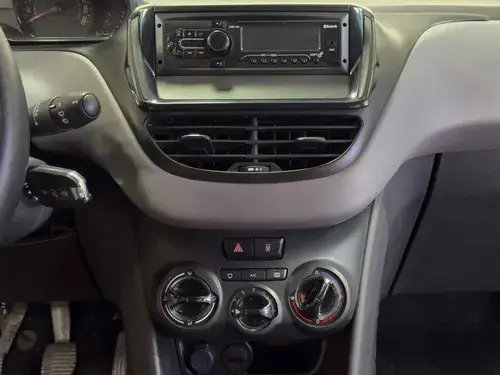 Peugeot 208 1.6 Active 2020