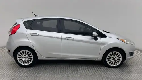 Ford Fiesta Kinetic 1.6 Se Plus 120cv 2014