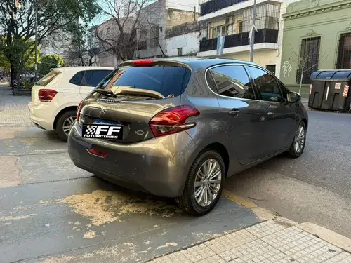 Peugeot 208 1.6 Allure Plus Hdi 2019