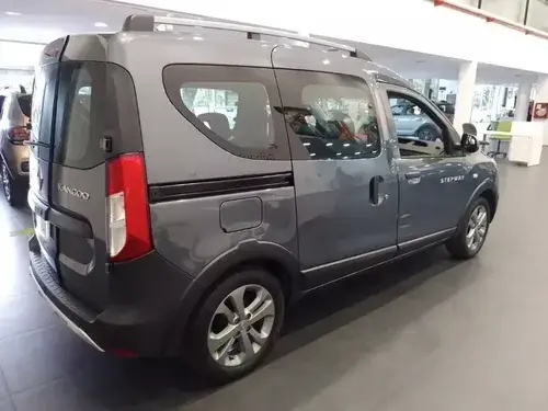 Renault Kangoo Ii 1.6 Sce Stepway 2026