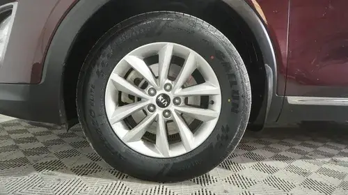 Kia Sorento 2.4 Ex Full At 4X2 L/16 /18 2017
