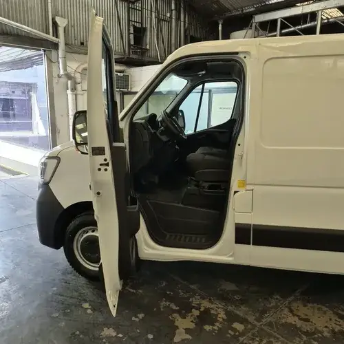 Renault Master 2.3 L1H1 (8M3) 2026
