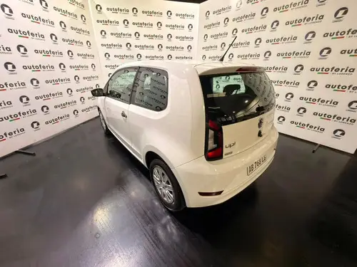 Volkswagen Up! 1.0 TAKE AA 3P L14 2017
