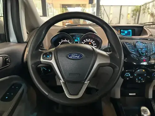 Ford Ecosport Titanium 1.6 MT 2015