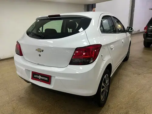 Chevrolet Onix 1.4 Ltz Mt 98cv 2015
