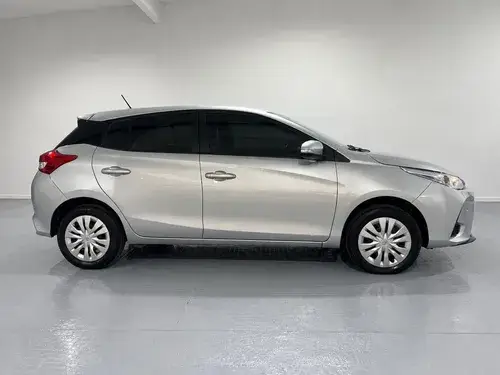 Toyota Yaris 1.5 107cv Xs 2024