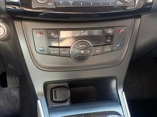 Nissan Sentra 1.8 Advance Pure Drive 2017