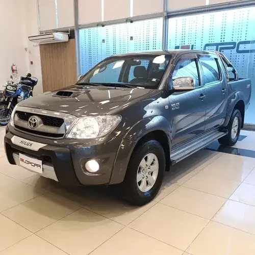 Toyota Hilux Pick-Up 3.0 Cd Srv I 171cv 4x2 2011