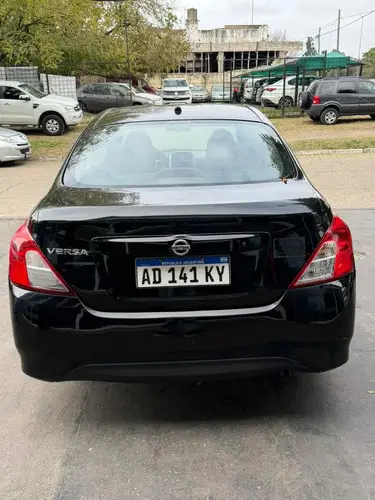Nissan Versa 1.6 Sense Mt 2018