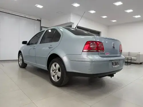 Volkswagen Bora 1.9 Trendline I 100cv 2011