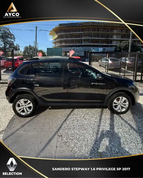 Renault SANDERO STEPWAY 1.6 PRIVILEGE 2017