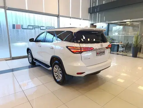 Toyota SW4 2.8 Srx 204Cv 4X4 7As At 2021