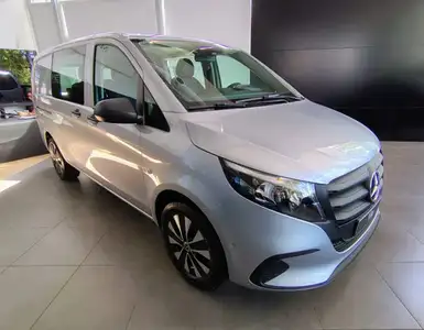 Mercedes-Benz Vito 1.9 114 Cdi Furgon Mixto Pro At 2026
