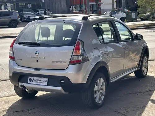 Renault Sandero Stepway 1.6 Luxe 105cv 2011