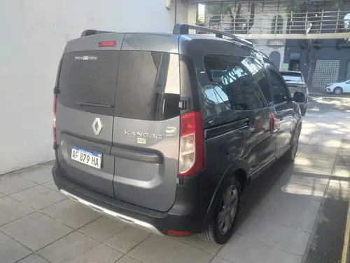 Renault Kangoo Ii 1.6 Sce Stepway 2023