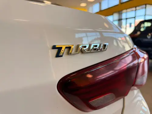 Chevrolet Onix plus 1.0 Lt 2025