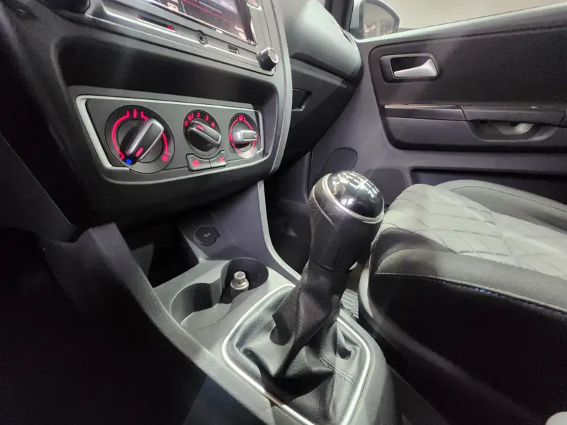 Volkswagen Suran Highline 1.6MSI Mt 2019