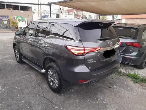 Toyota SW4 2.8 Srx 177cv 4x4 7as At 2022