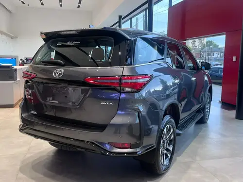 Toyota SW4 2.8 Srx 204Cv 4X4 7As At 2026